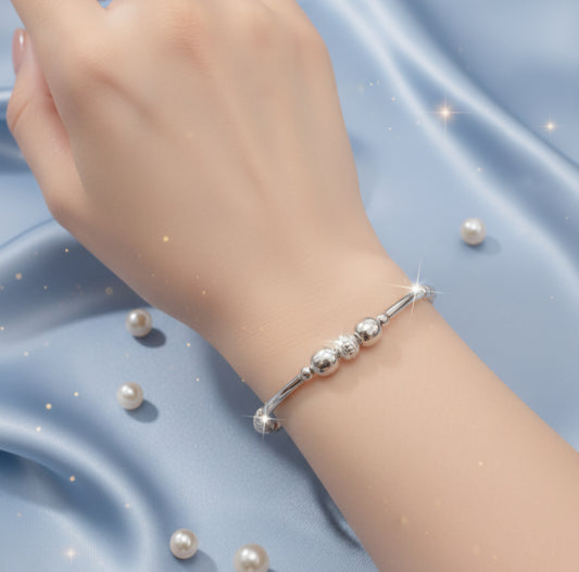 Round Motif Silver Adjustable Bracelet