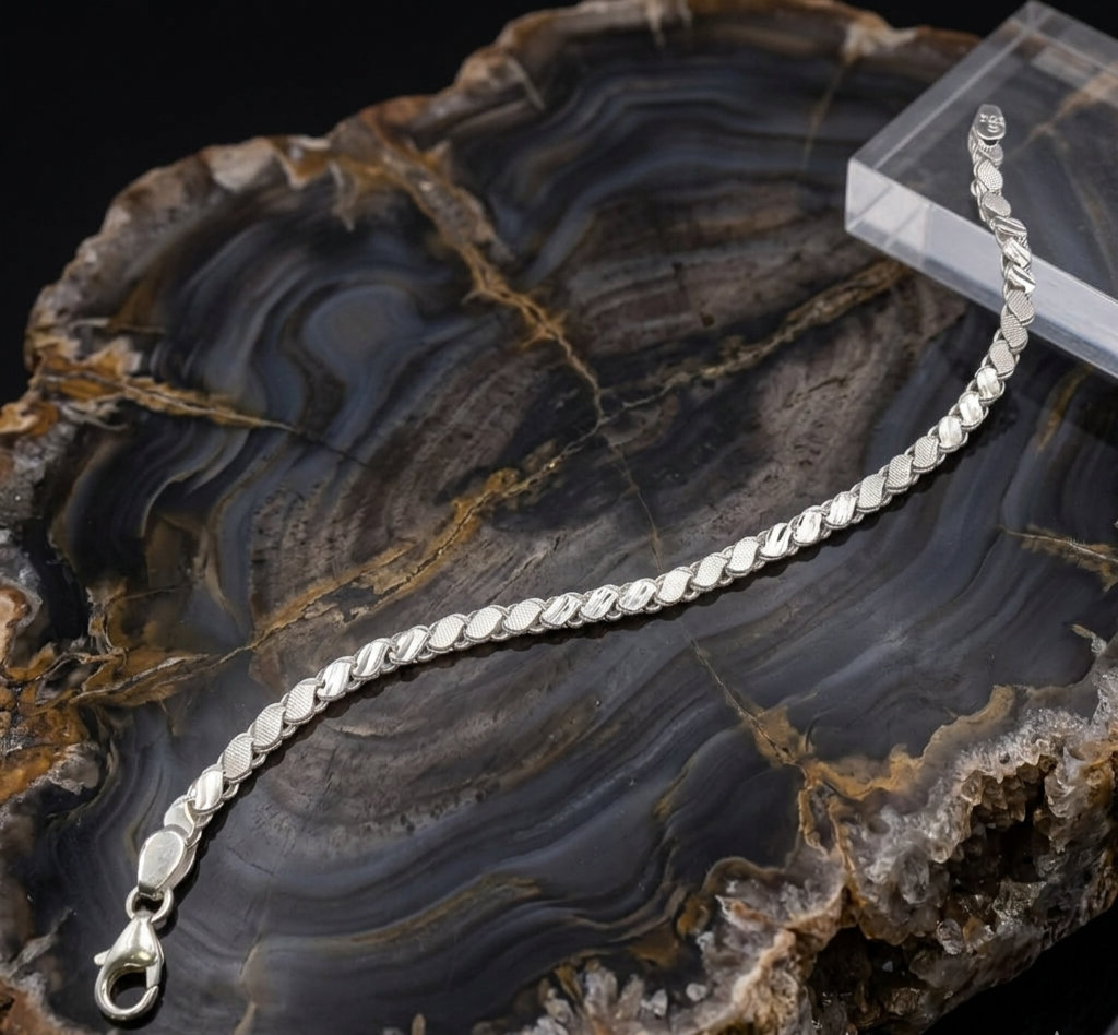 The Catalyst Link Silver Mens Bracelet
