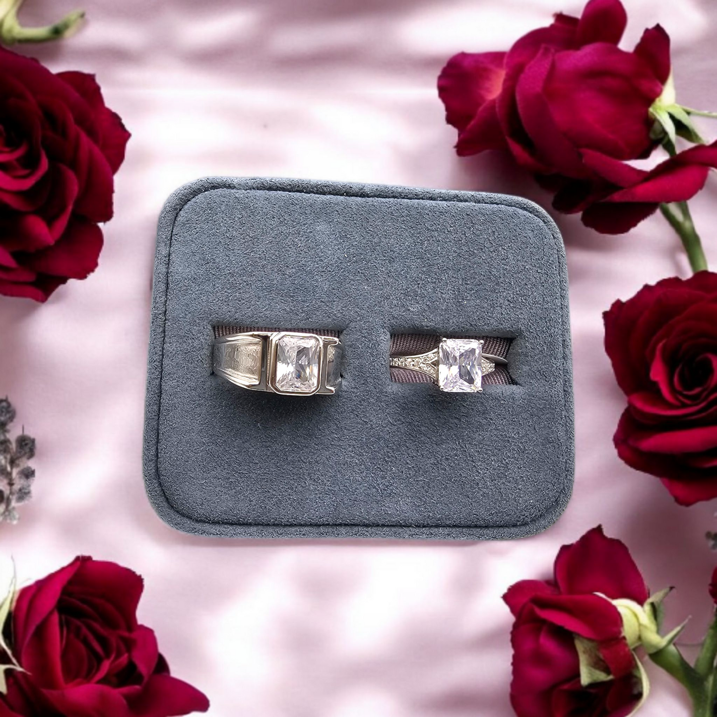 WEDDING COUPLE RINGS