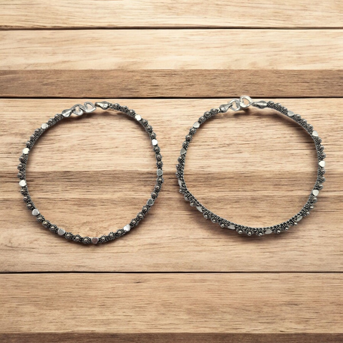 Divira Antique Finish Silver Anklets