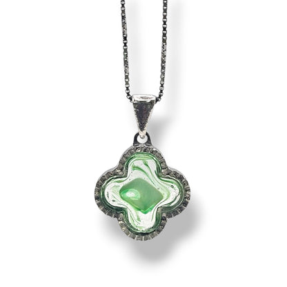 Clover Elegance Murano Pendant With 925 Silver Chain