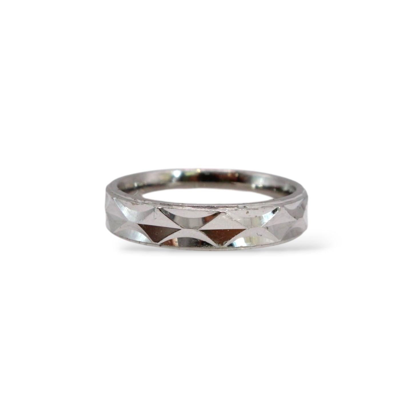Diamond Cut Pattern Silver Ring