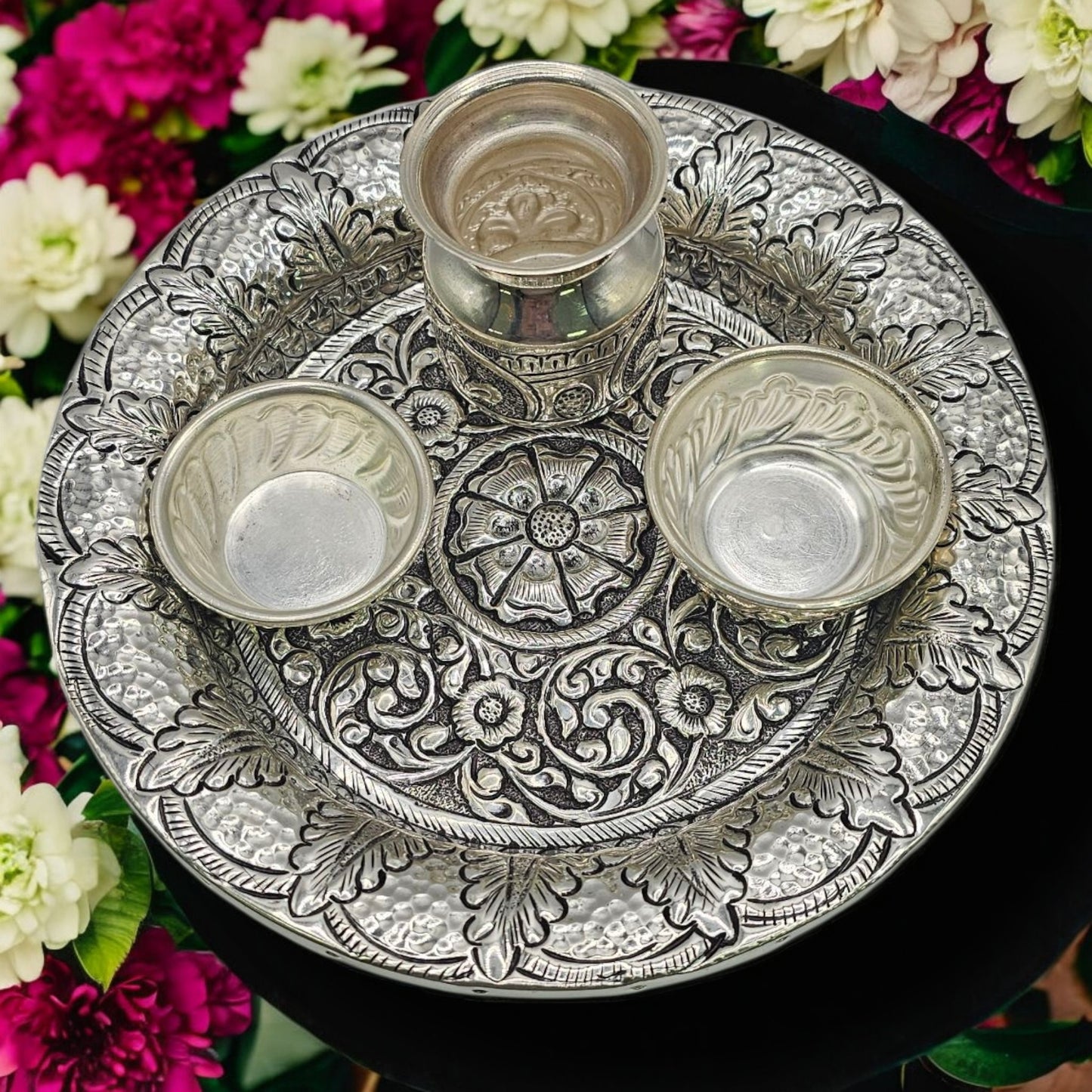 Raajvadhu Antique Finish Silver Pooja Thali