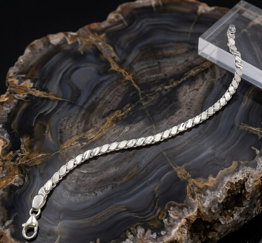 The Catalyst Link Silver Mens Bracelet