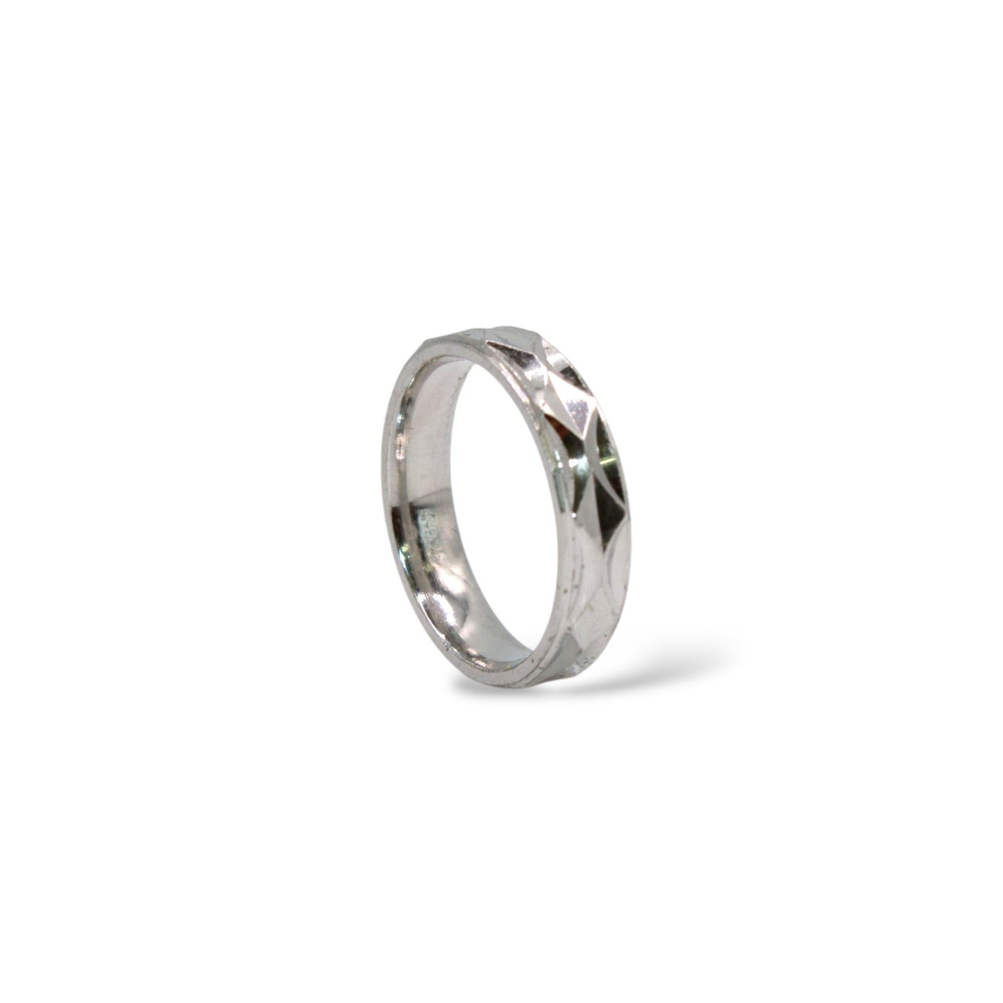 Diamond Cut Pattern Silver Ring