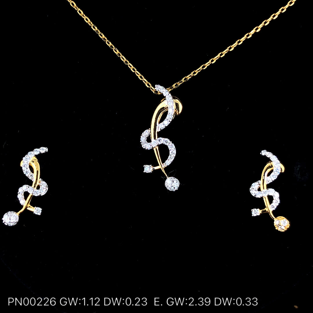 Swirl Pattern Natural Diamond Pendant And Earrings set