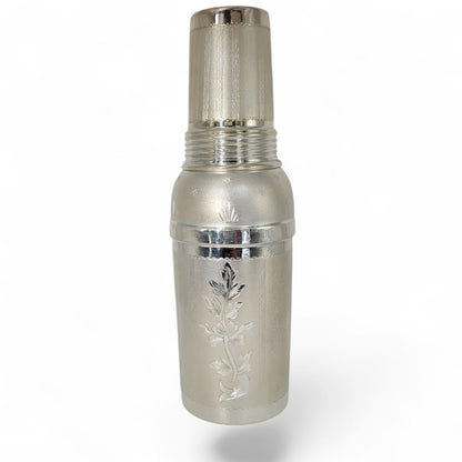 Sleek Silver Bottle with Multifunctional Lid