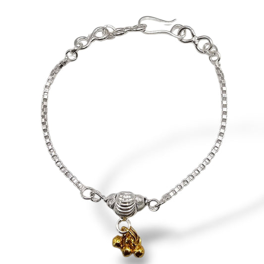 Box Chain With Round Motif Central Piece Silver Baby Shower Rakhi