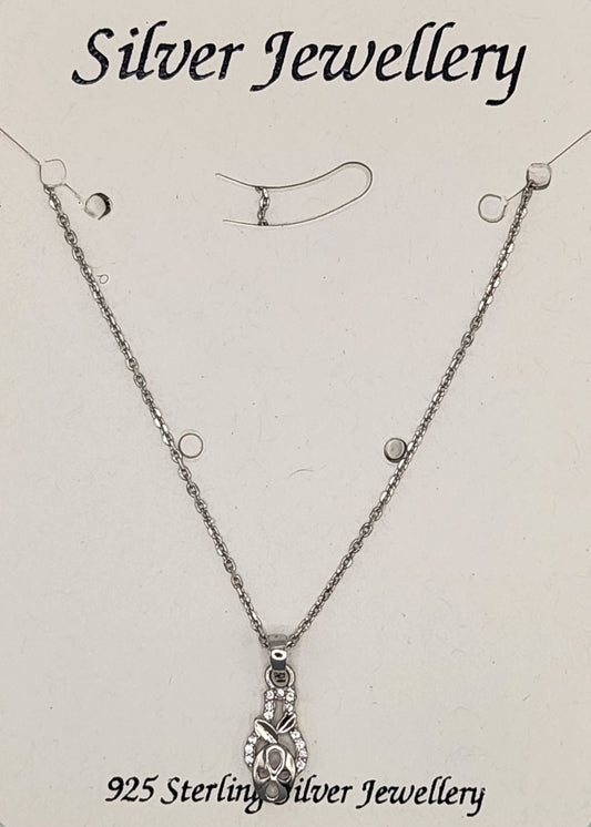 Sterling Silver Flower Pendant Chain Set