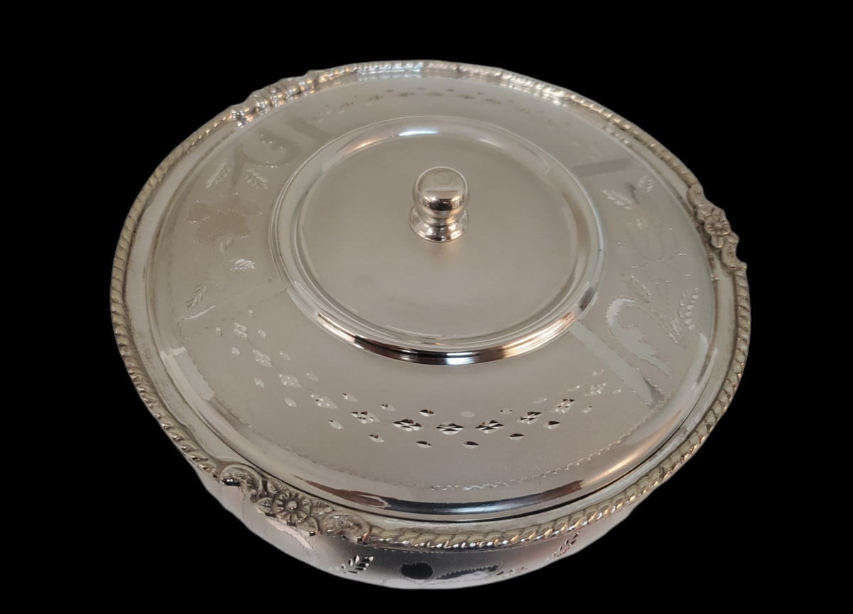 Silver Pouch Roti Roti ( Bread ) Paratha Box With Lid Lavish Design – Silver N Gifts